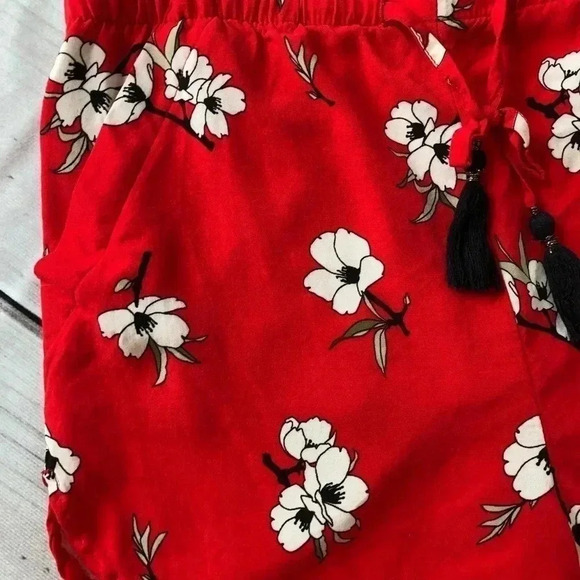 Primark Red Floral Rayon Shorts Tie Waist 6 - Picture 2 of 12